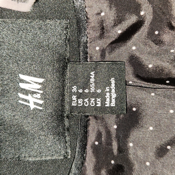 Ladies Blazer - Picture 2 of 3